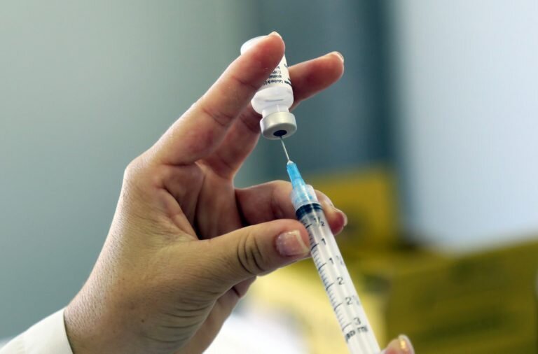    В Оренбургской области от гриппа привиты около 45% жителей Марина Шарт