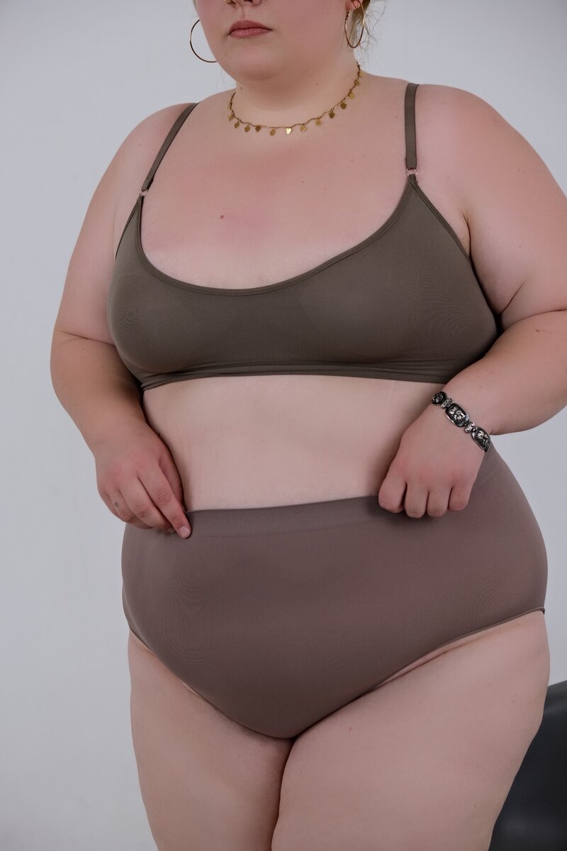 В магазине представлены большие размеры 