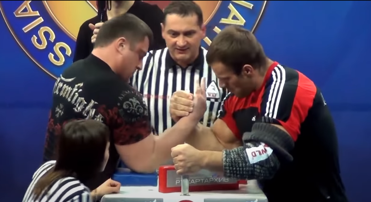 фото взято из видел поединка Денис Цыпленков vs Андрей Пушкарь!