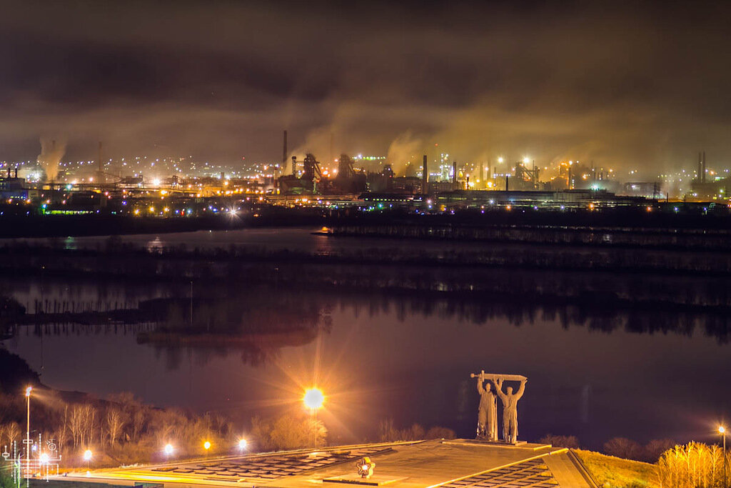 По тихому магнитогорск. Магнитогорск. Урал город Магнитогорск. Магнитогорск вид с набережной. Магнитогорск город Металлургов.