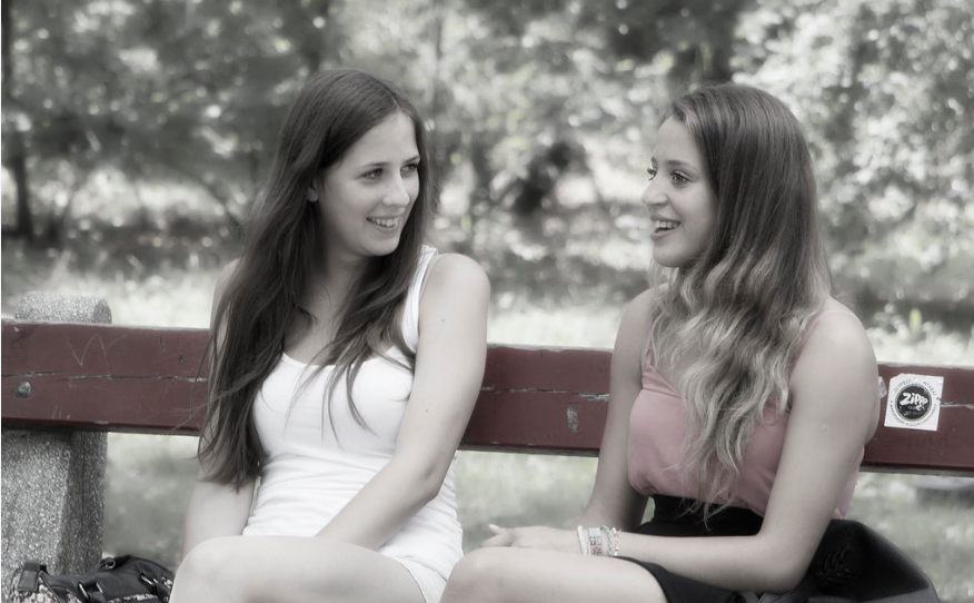 Talking girls by prague.czech.photo