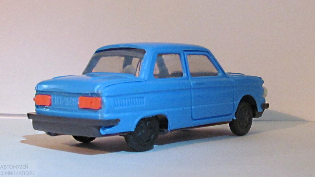 Игрушечный ЗАЗ-968М Запорожец из коллекции автора