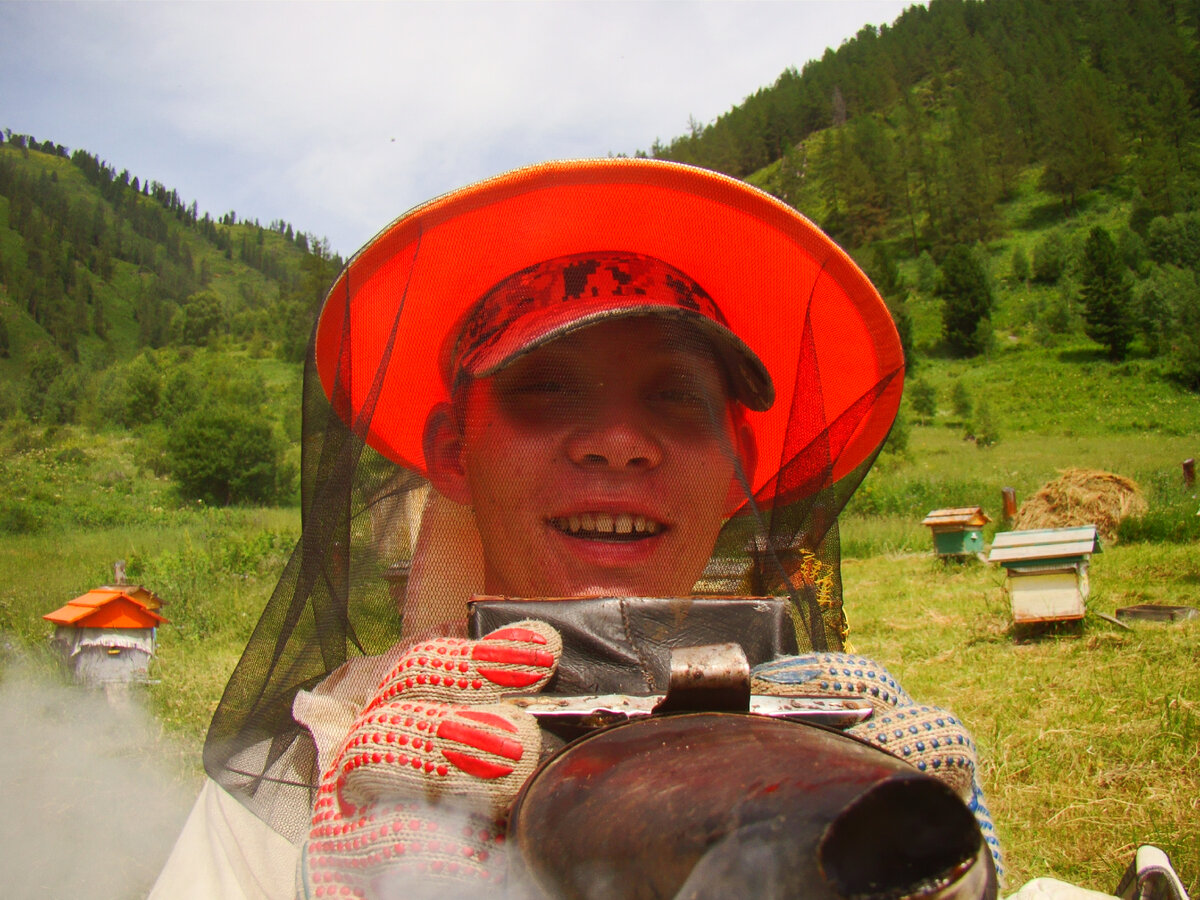 Сынуля подрастает.