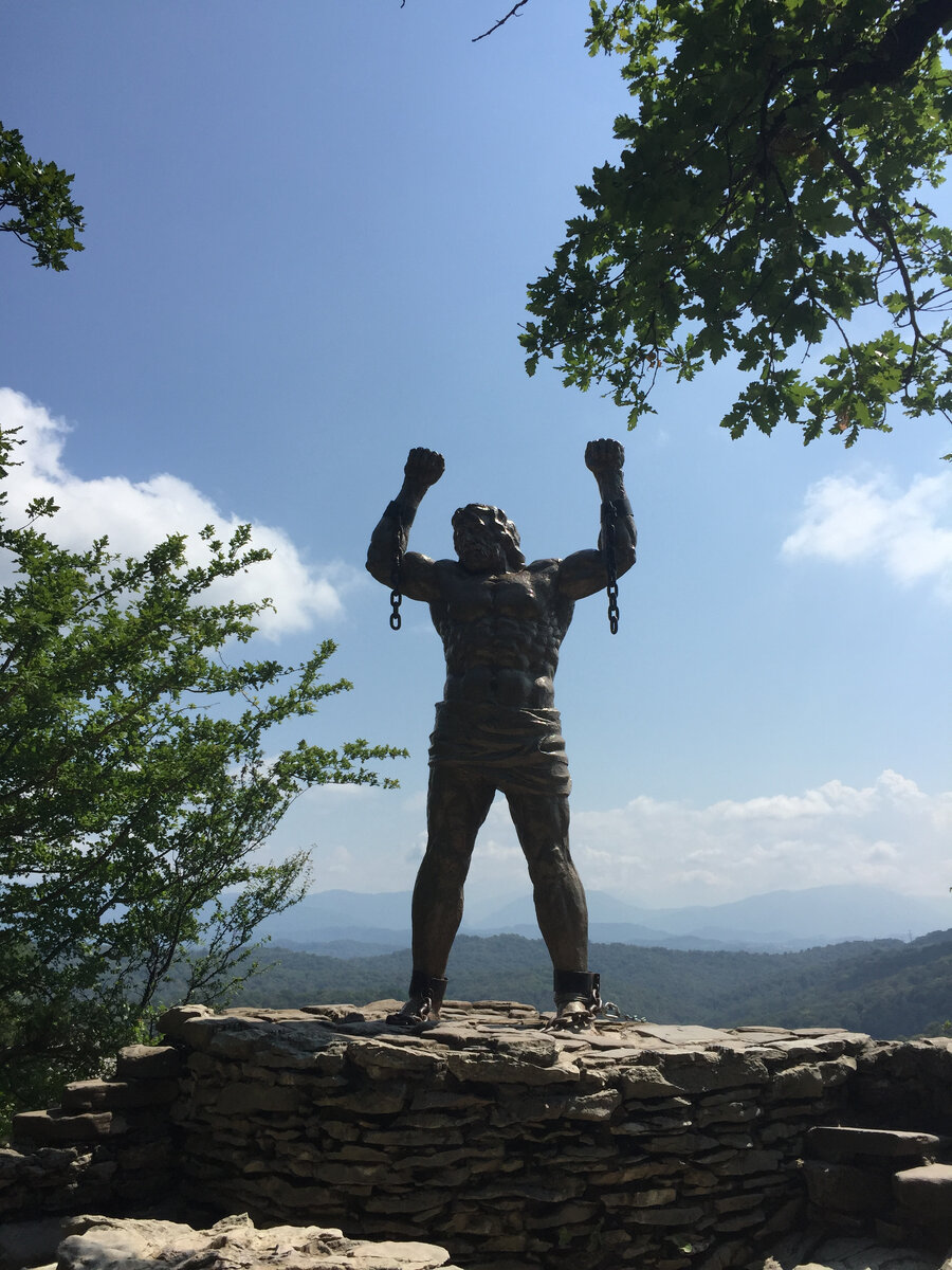 Скульптура Прометея