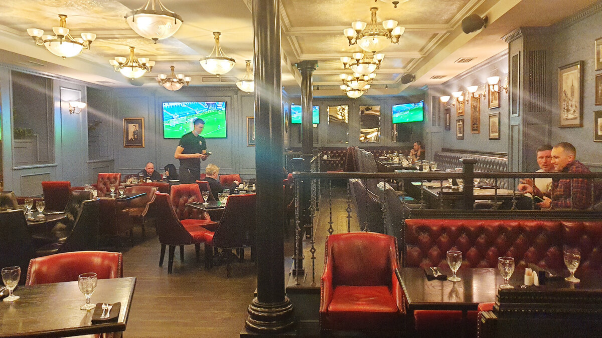 Общий вид зала