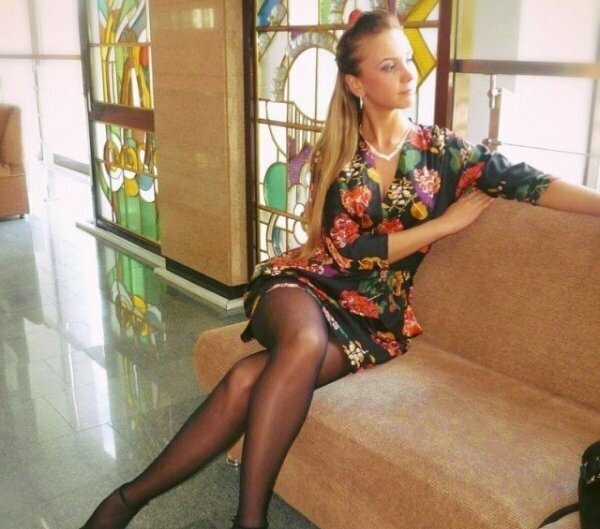 Жена Канье Уэста надела прозрачные колготки на голое тело вместо топа: Стиль: Ценности: chelmass.ru