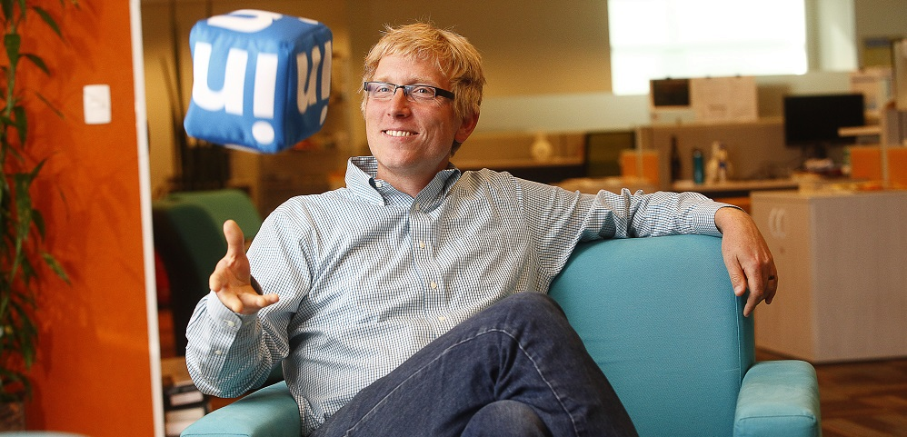 Лутц Фингер — один из ведущий специалистов в области больших данных и анализа социальных сетей. Сейчас возглавляет направление Data Science в компании LinkedIn.