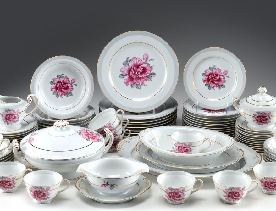 Фото с сайта ebth.com Фарфор Sone 1948 года