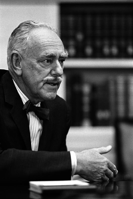 51-й государственный секретарь США (21 января 1949 — 20 января 1953) Дин Гудерхем Ачесон (1893-1971) 