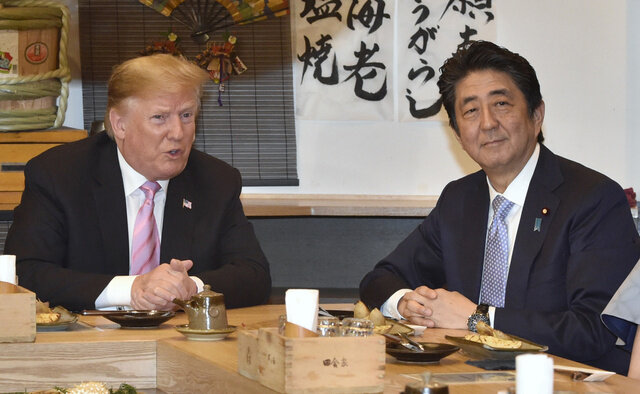 Трамп в Японии в 2019 году. Источник:https://www.asahi.com/articles/ASM5V775JM5VULFA00B.html 