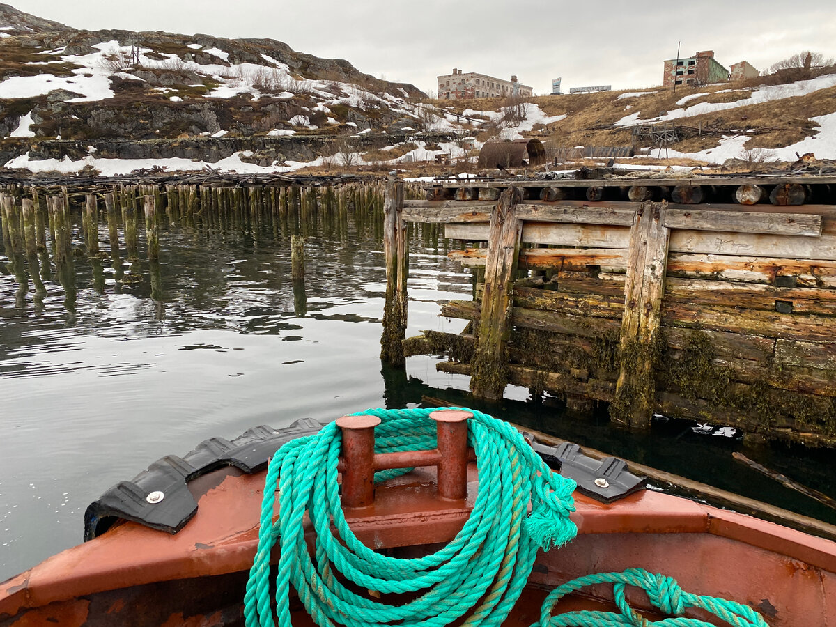Причаливаем к Порт- Владимиру