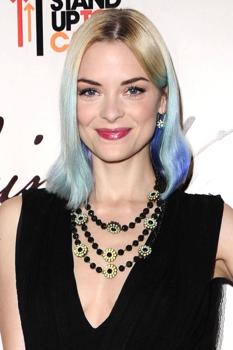 Детство
23 апреля 1979 года в городе Омаха, Небраска появилась на свет начинающая модель и телезвезда Джейми. Кроме нее у родителей также есть сын Барри и дочь Сэнди. С раннего детства девочка мечтала стать известной, для этого хорошо училась в школе и активно занималась саморазвитием.