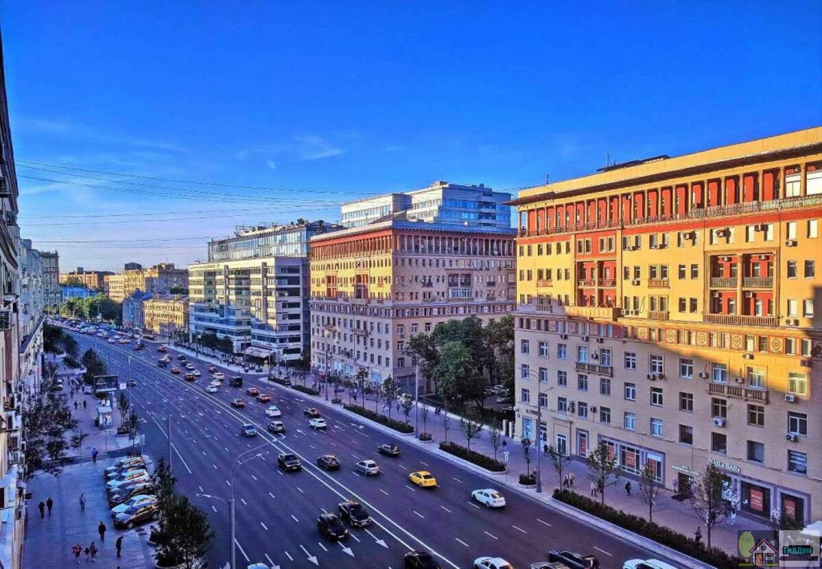 Варшавское шоссе (москва). Самая длинная улица в москве название. Самая длинная улица в москве название. Улицы в москве названия. Ленинский проспект 2000 год.