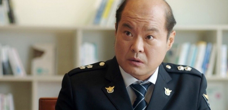 Как всегда великолепен. 