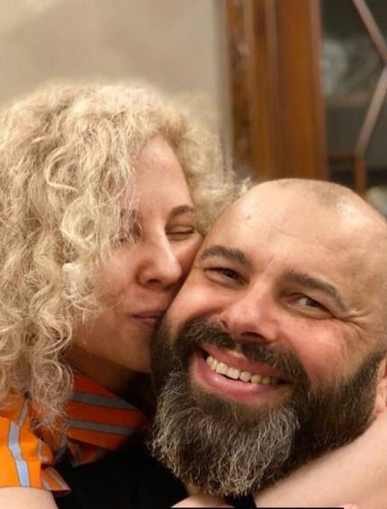 Максим Фадеев поделился трогательными фото с женой в годовщину свадьбы