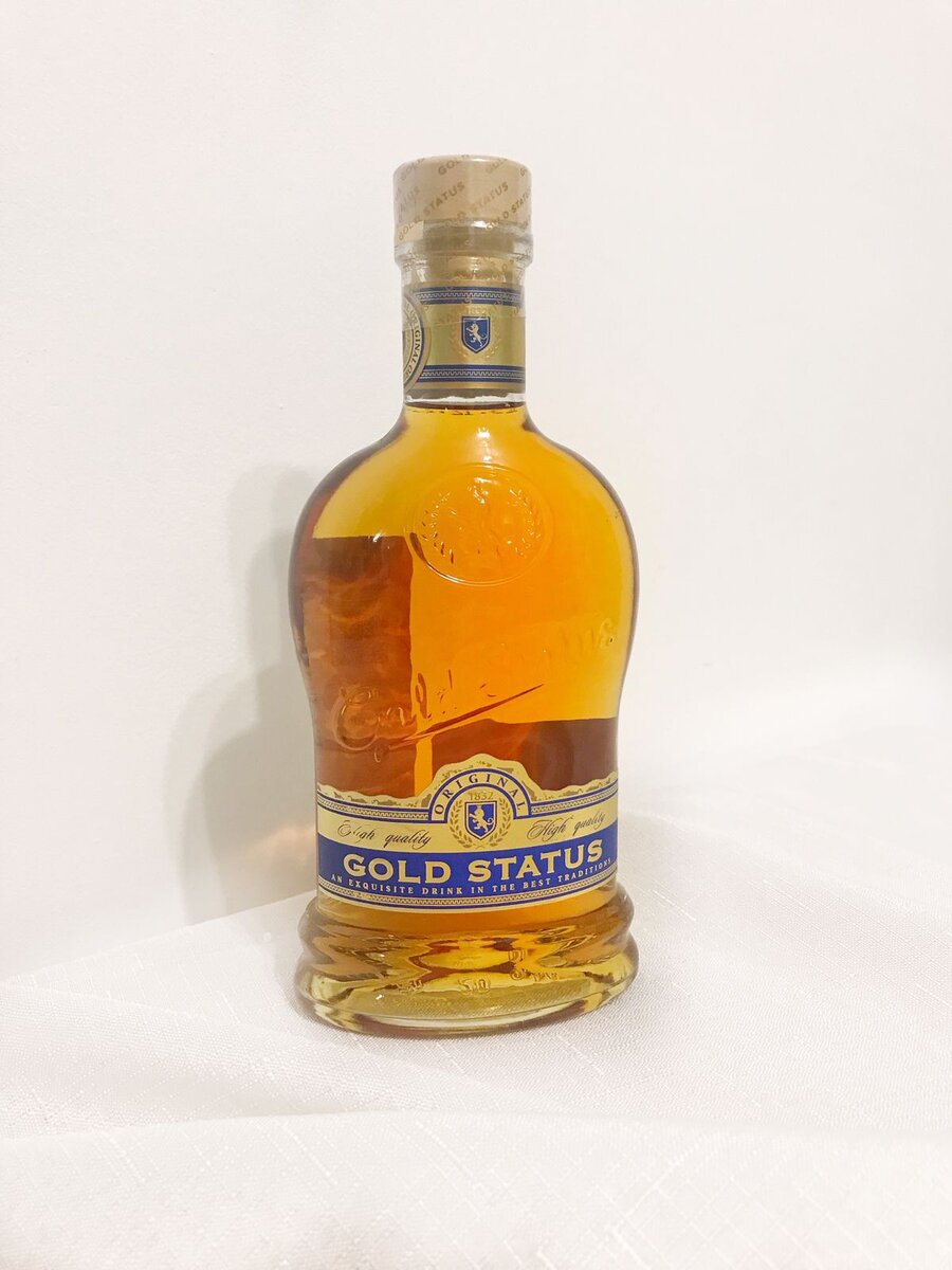 Коньяк Gold Status