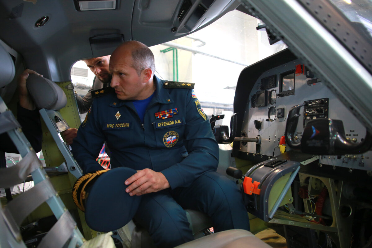 Министр МЧС России А.С. Куренков