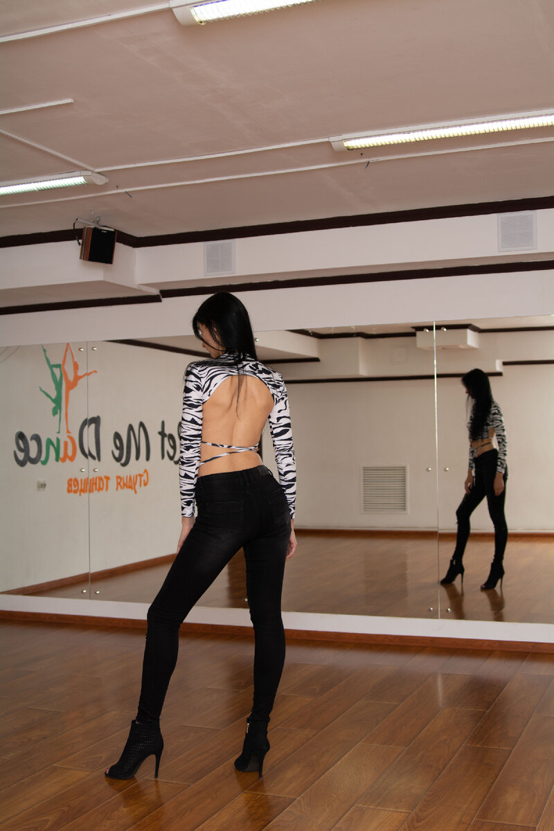 Танцами я занимаюсь уже больше 25 лет.