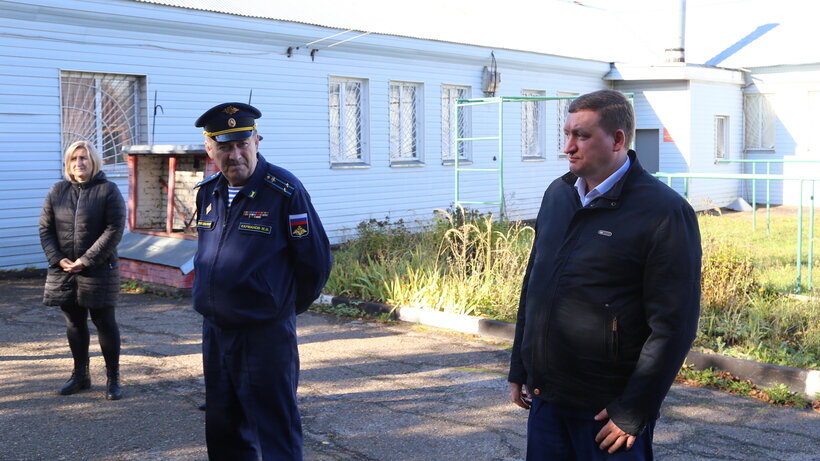    Отправка 14 мобилизованных жителей из Луховицкого военкомата к местам ©Дрожжин Александр Фото