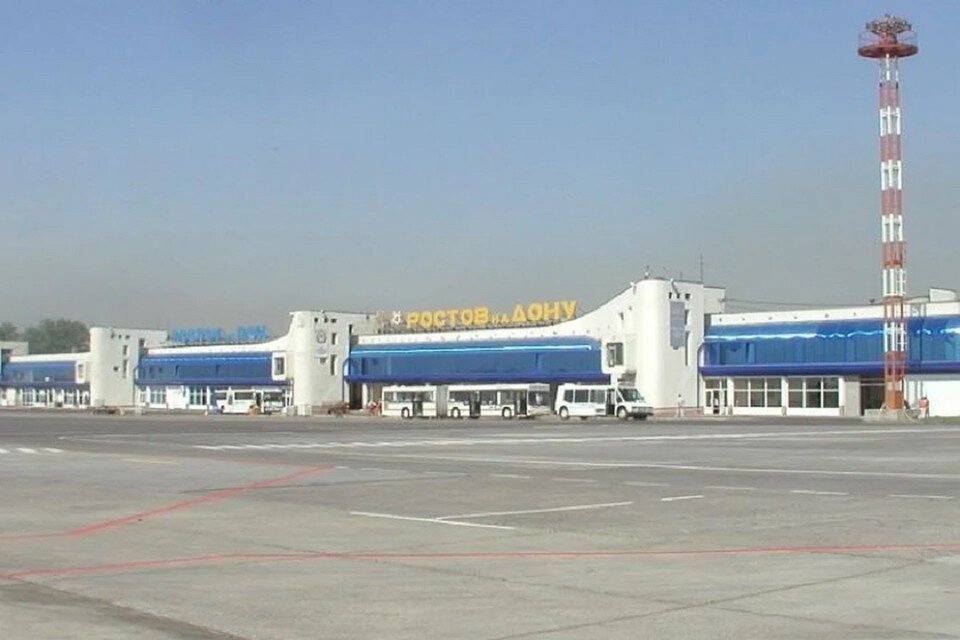     Специалисты Министерства имущества выяснило выяснили, что взлетно-посадочная полоса в старом аэропорту отсутствует. Фото: пресс-служба аэропорта Ростова-на-Дону.