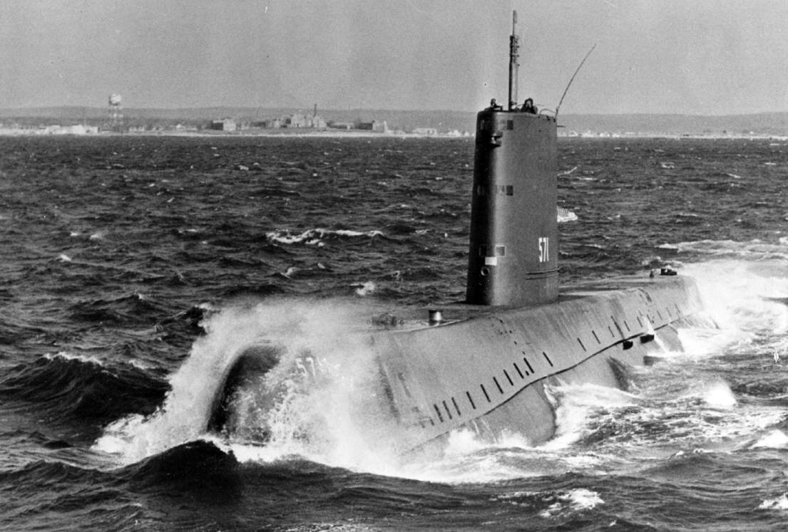 Атомная подводная лодка Nautilus (США) первой достигла географической точки Северного полюса в подводном положении