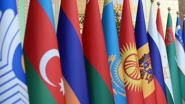   © Пресс-служба президента КР / Султан Досалиев