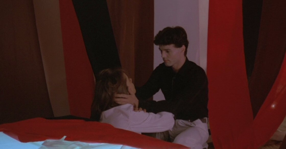 Кадр из фильма "Поклонница" (1982)