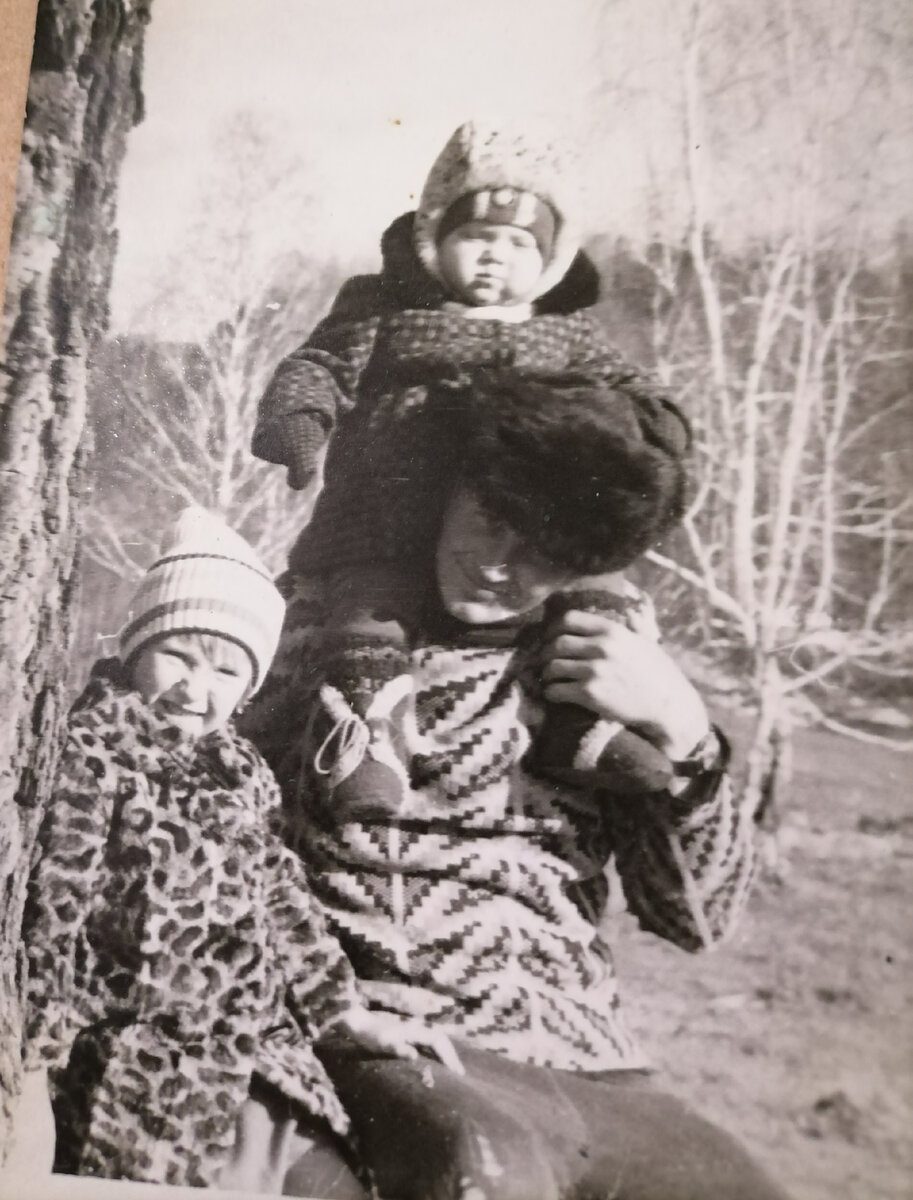 Николай с детьми 