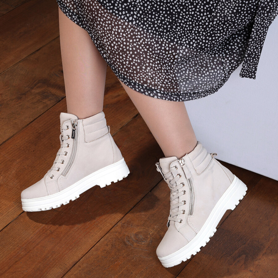 БОТИНКИ женские TAMARIS: 3690 рублей