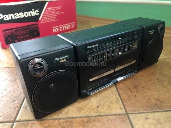 Кассетная магнитола Panasonic RX-CT820. Общий вид