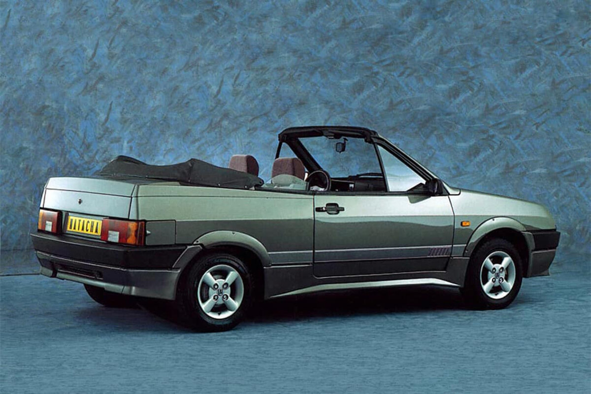 LADA Natasha- кабриолет на базе 2108, в заводском исполнении.