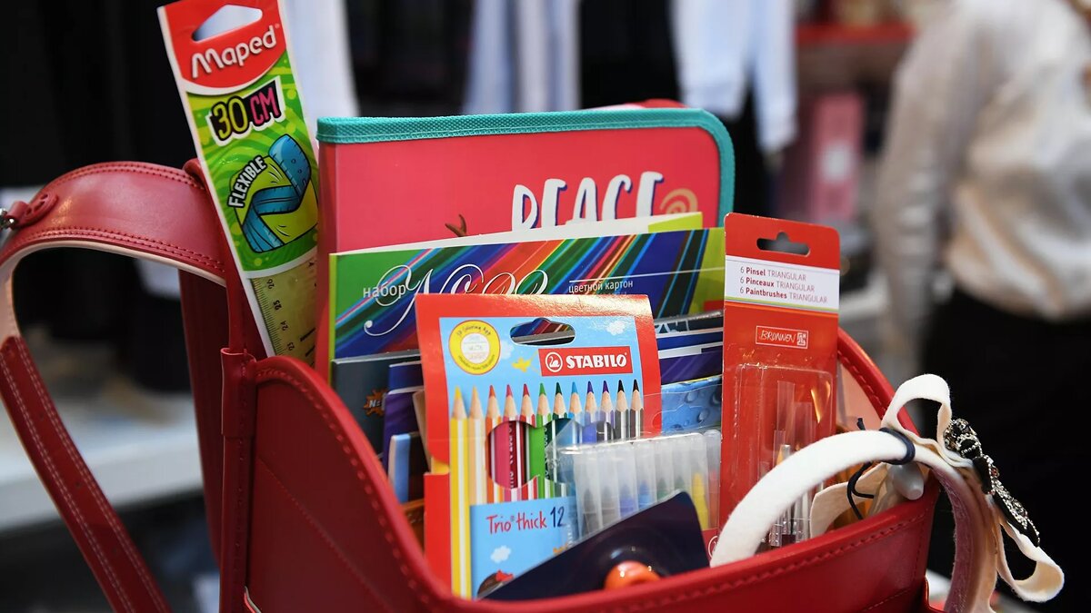 Эксперты рассказали, сколько стоит собрать ребенка в школу в Москве12 августа, 09:41