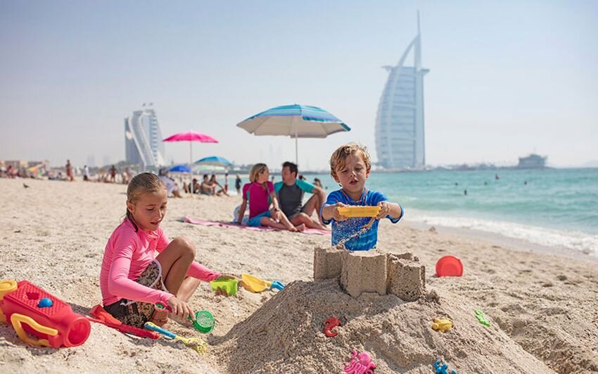 Почему надо ехать в ОАЭ с детьми? Объединённые Арабские Эмираты - идеальная страна для отдыха с детьми. В Эмиратах: Безопасно.-2