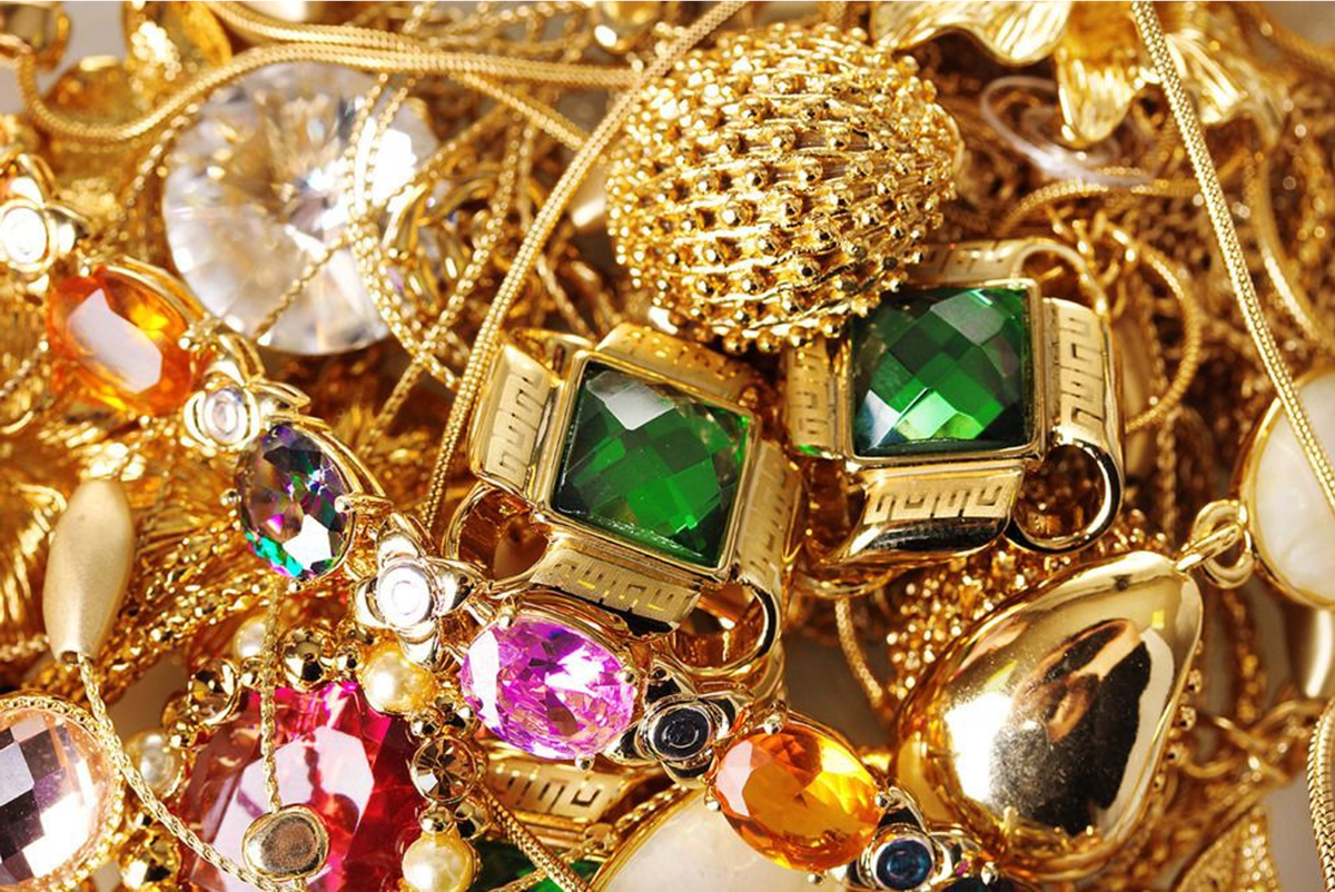 золотые украшения