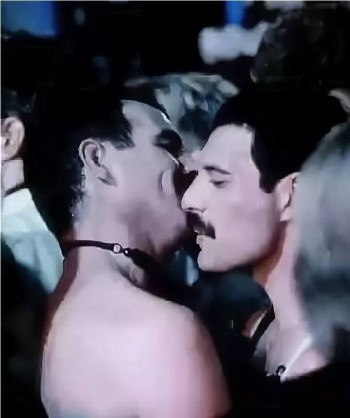 Debbie ash, freddie mercury. фредди меркури и джим хаттон. любимый фредди меркури. девушка фредди меркьюри мэри остин. фредди меркьюри и джим хаттон.