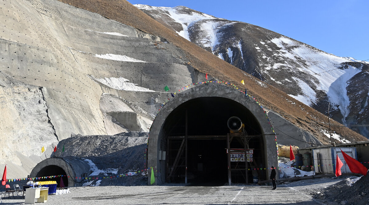 тоннель в киргизии