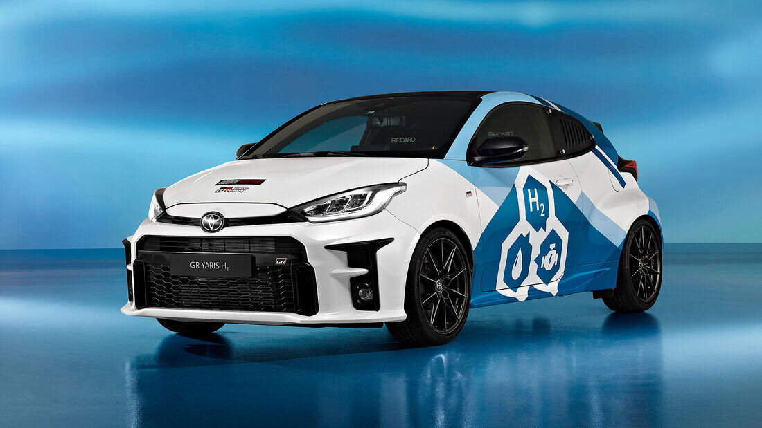 А вот первая водородная Toyota Yaris GR