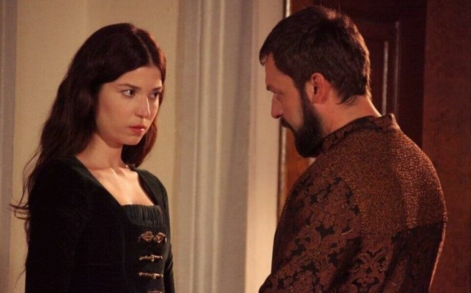 Кадр из сериала "Великолепный век" 