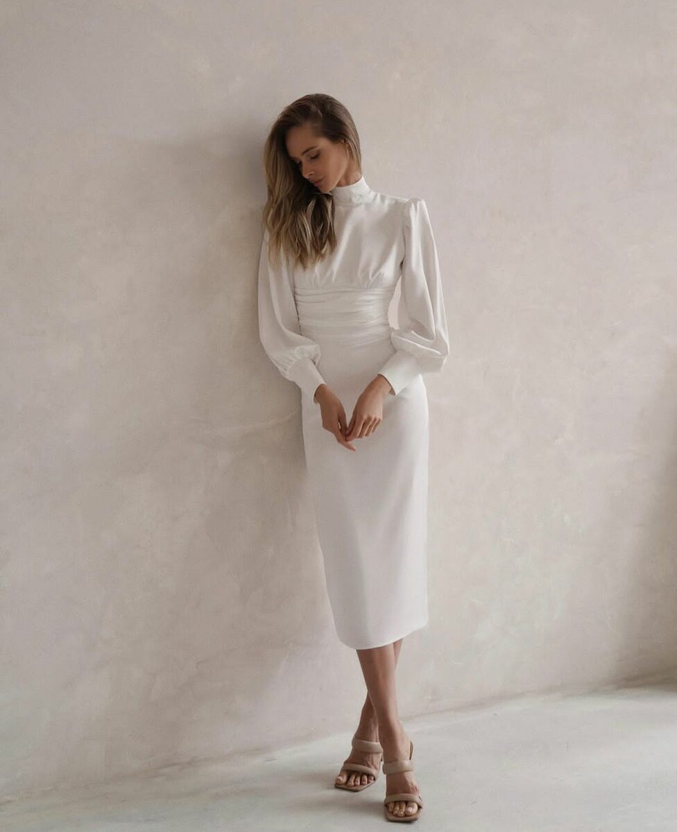 Платье 6800₽