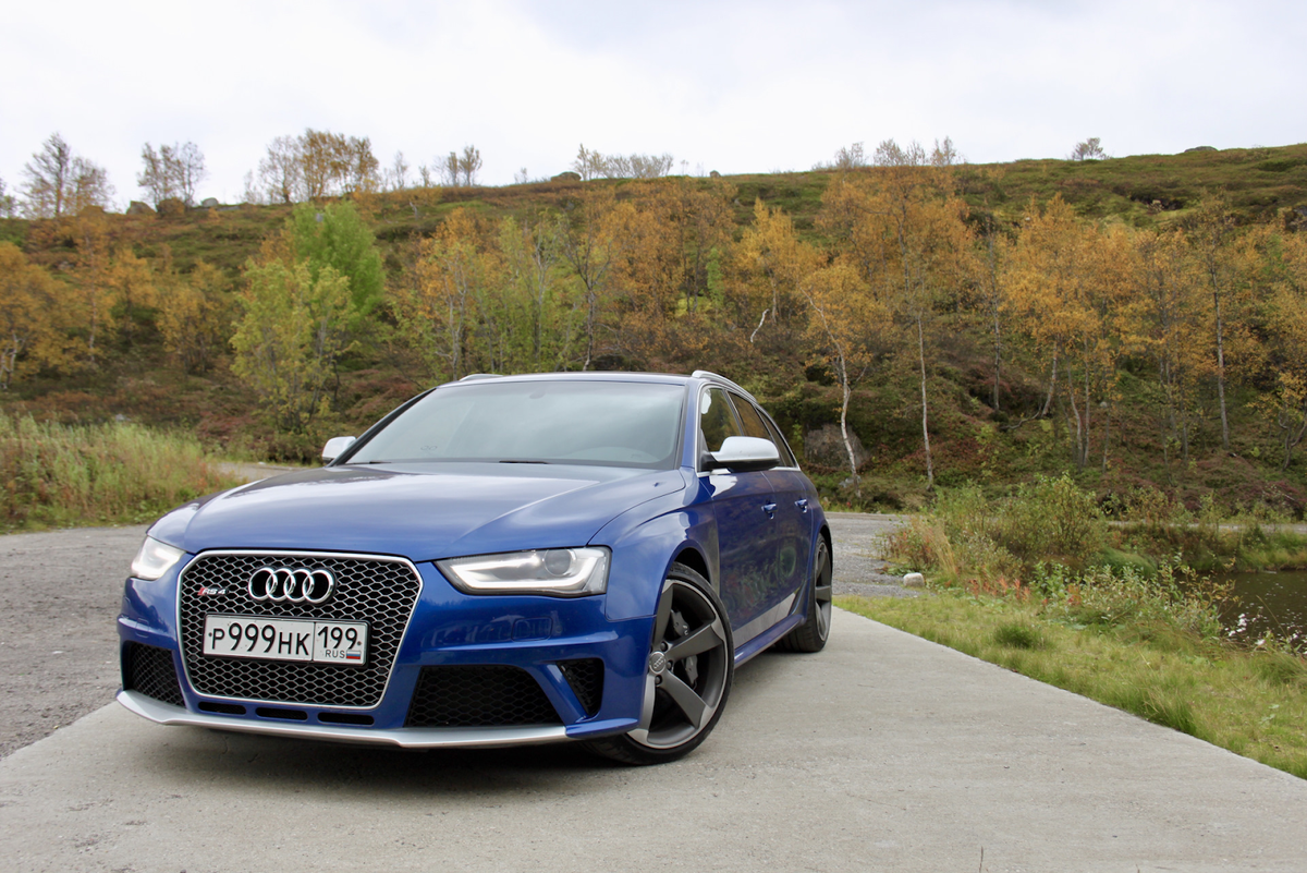 Сравнительно простым тюнингом разгон Audi RS4 B8 сокращали до 4,1 секунды и увеличивали максимальную скорость до 275 км/ч