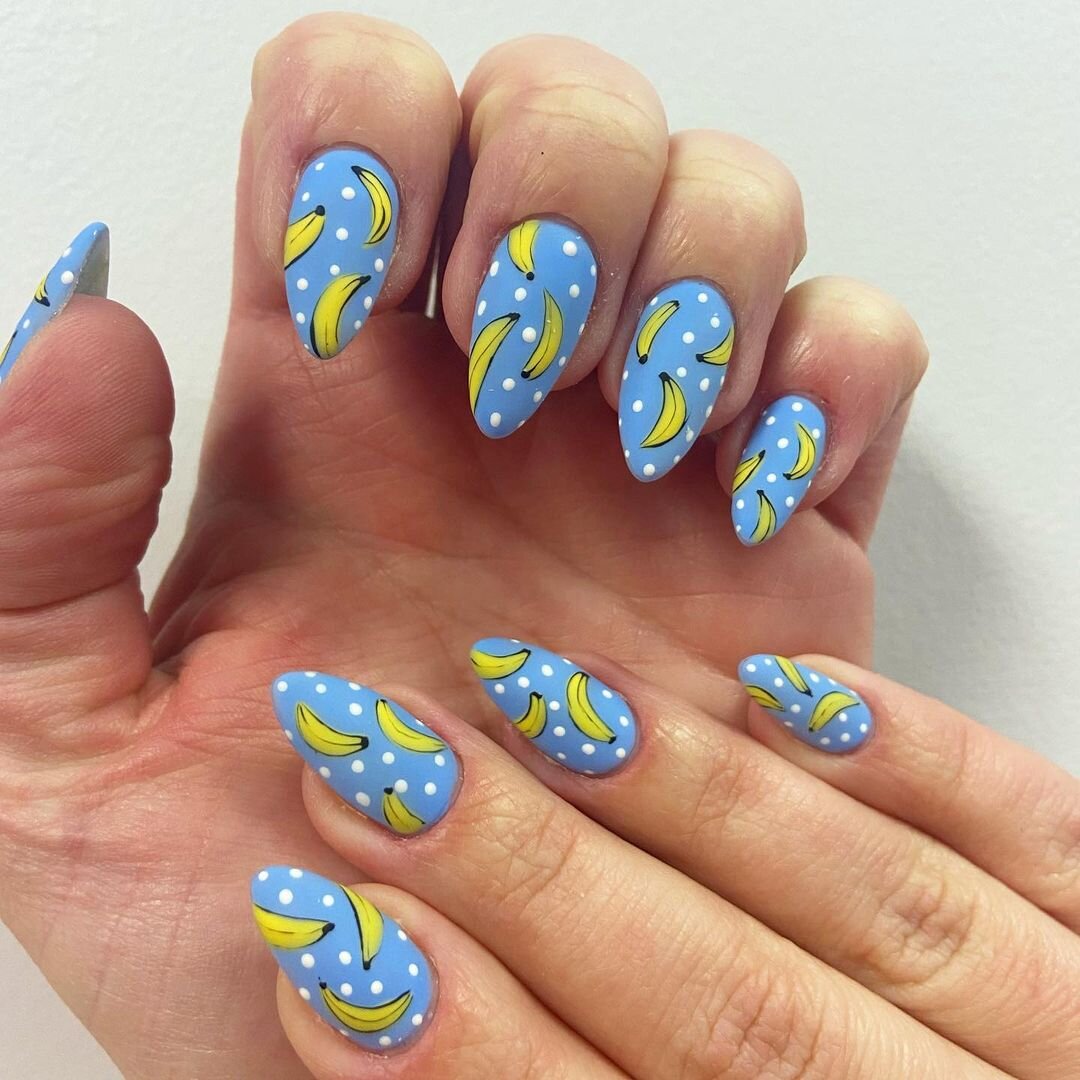   @shawniedoesnails