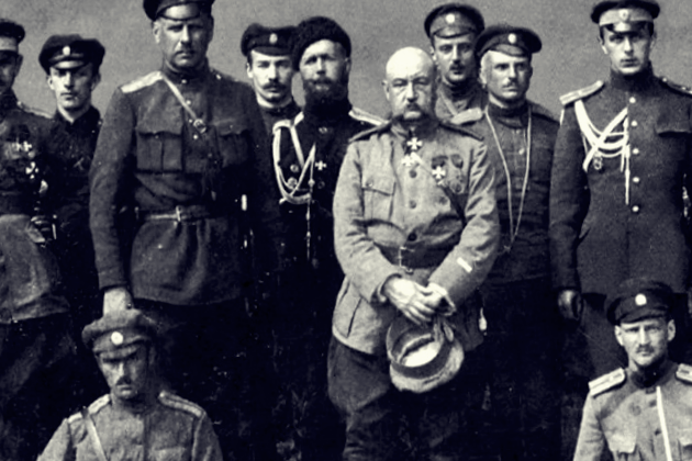 На фото: Штаб Северо-западной белой армии генерал Юденича