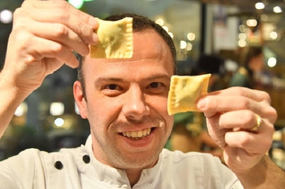     На празднике для всех желающих свой мастер-класс проведет знаменитый бренд-шеф Маттео Лаи. Владимир ВЕЛЕНГУРИН