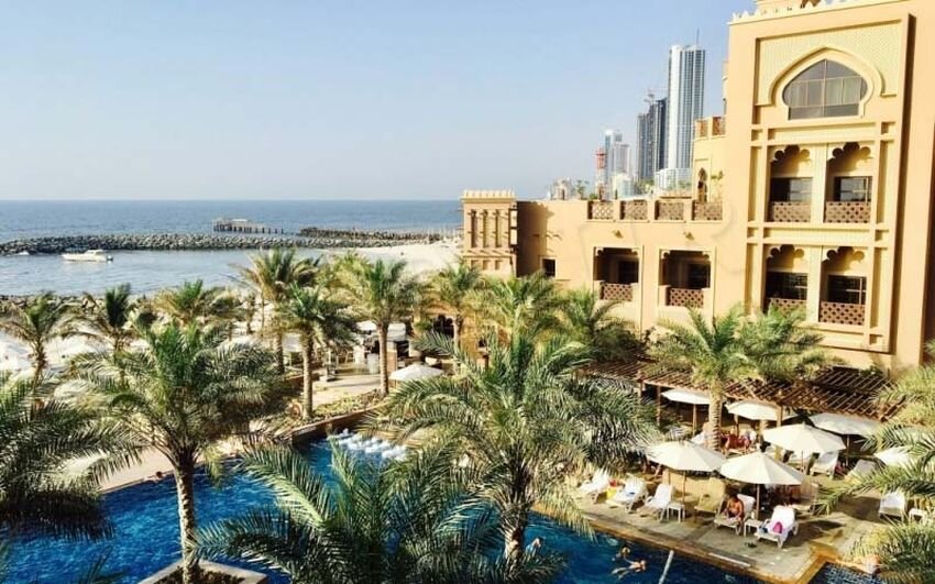 Шарджа Sheraton Sharjah. Sheraton Sharjah Beach Resort Spa 5 ОАЭ. Шарджа Шератон 5. Шератон Аджман.