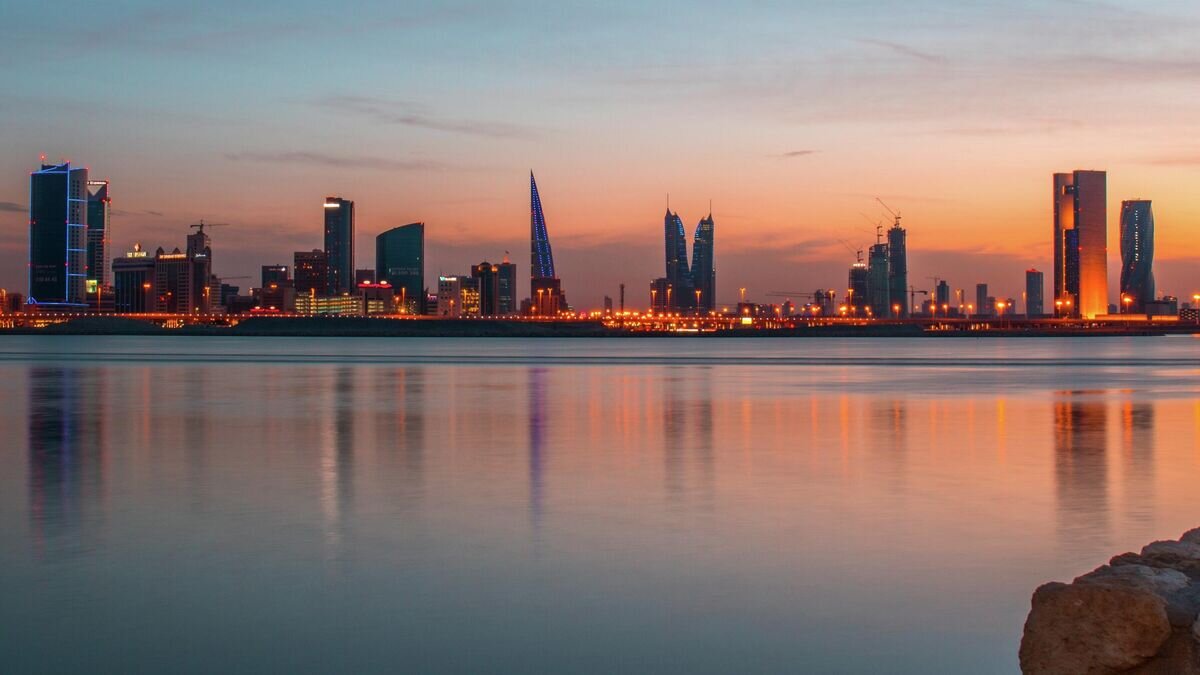    Манама© Фото : Unsplash/Charles-Adrien Fournier