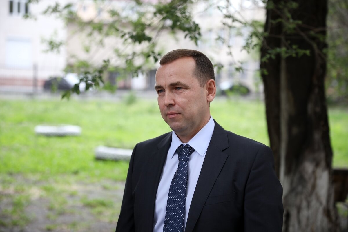 Шумков курган губернатор. Губернатор шумков биография. Курганский губернатор шумков. Шумков курган. Губернатор шумков биография.