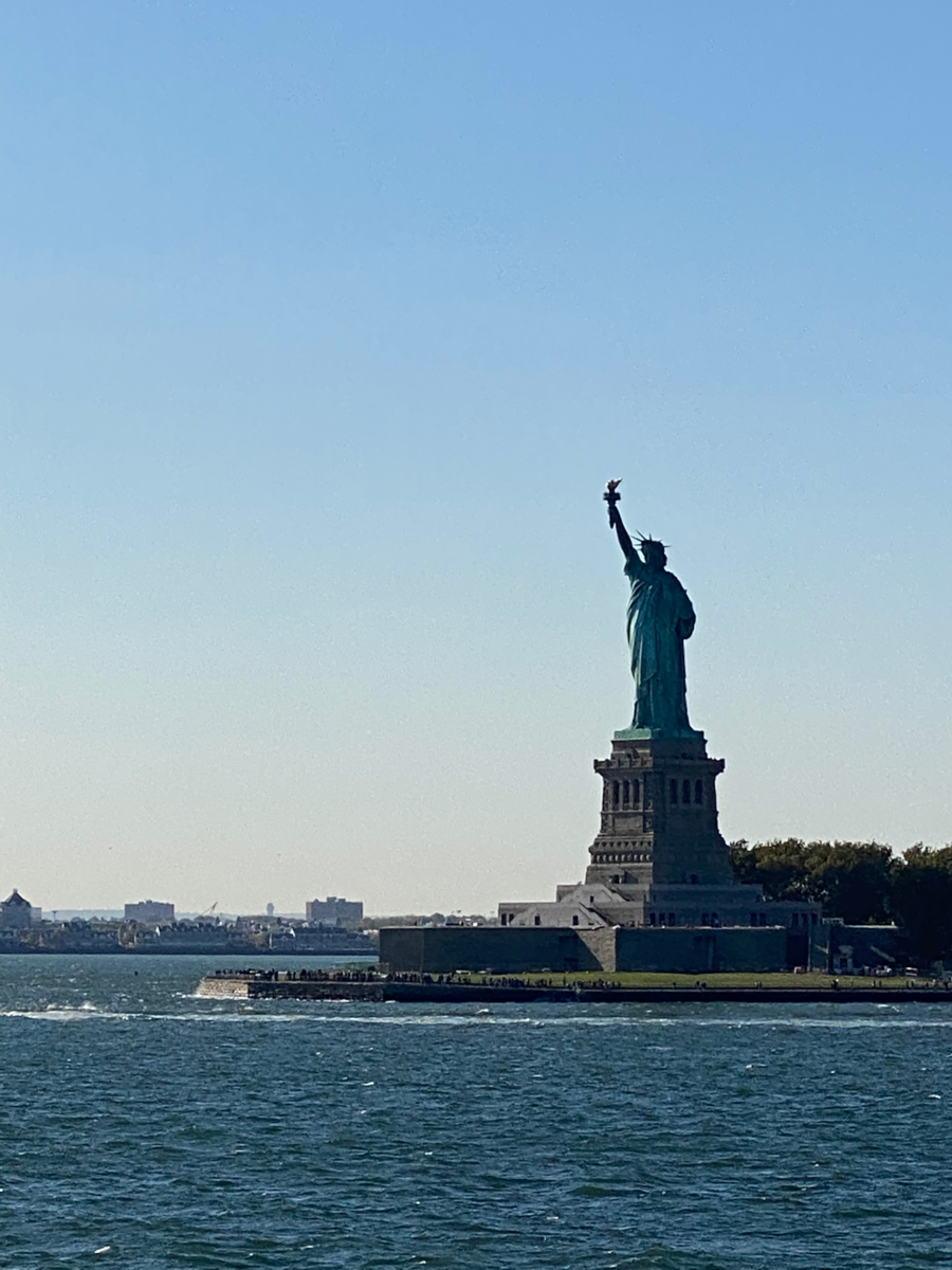 Статуя свободы в Нью-Йорке