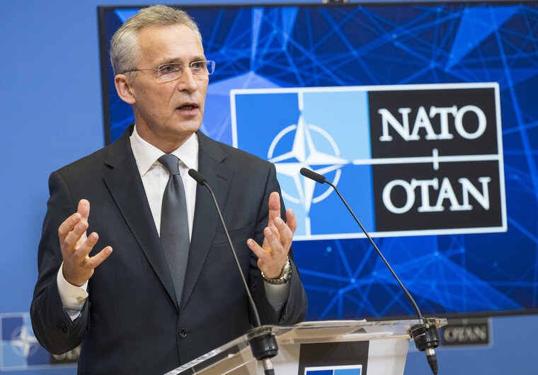    Столтенберг уверен, что США не прекратят поддерживать Киев после победы республиканцев на выборах