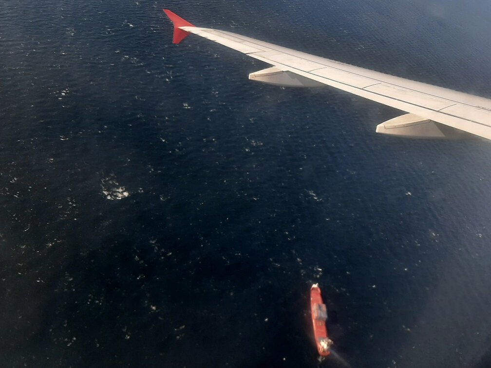 над Охотским морем