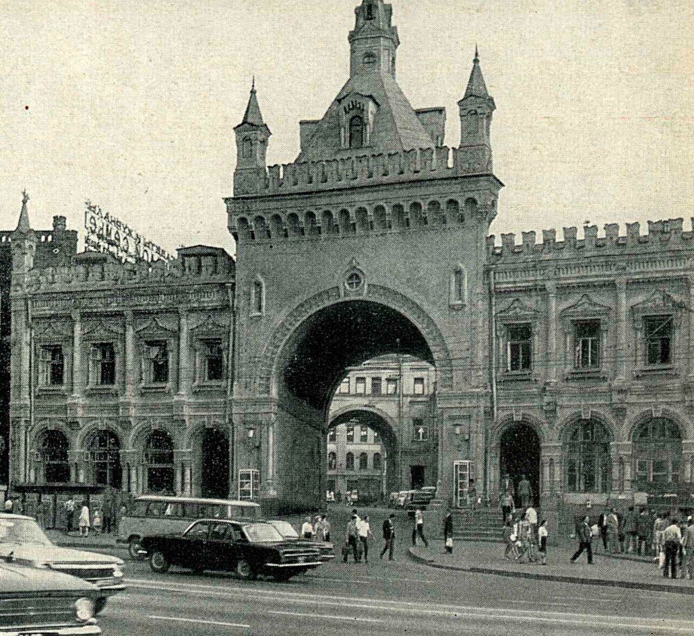 Третьяковский проезд - самое фешенебельное место дореволюционной Москвы |  РусКонтур | Дзен